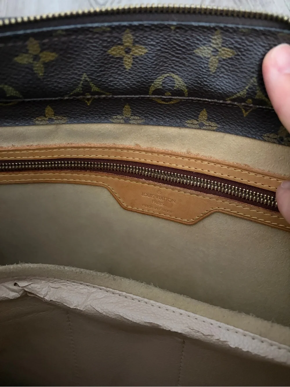 Louis Vuitton large louis